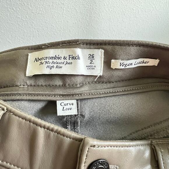 Abercrombie & Fitch 90's Relaxed High Rise Vegan Leather Jean Women's 26/2 Long - Picture 5 of 6